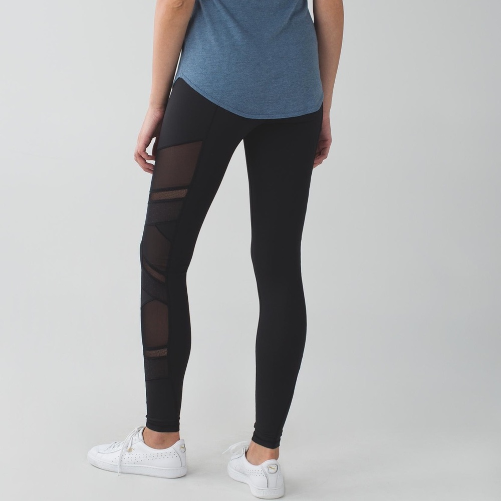 Lululemon “just breathe” tight *RARE
